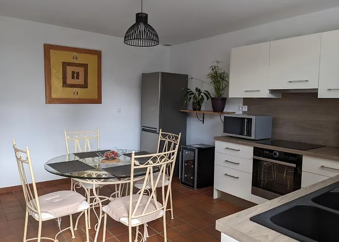 La Logia Pour 20 Personnes Holiday home